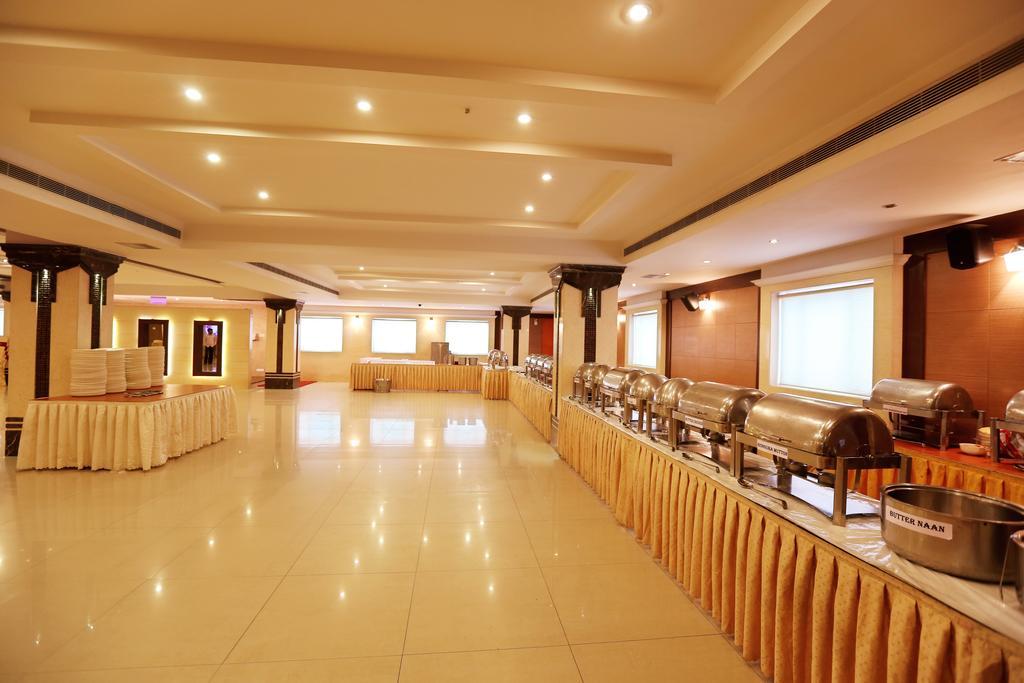 Hotel Swagath Grand Nagole Haiderabad Buitenkant foto