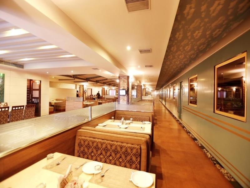 Hotel Swagath Grand Nagole Haiderabad Buitenkant foto