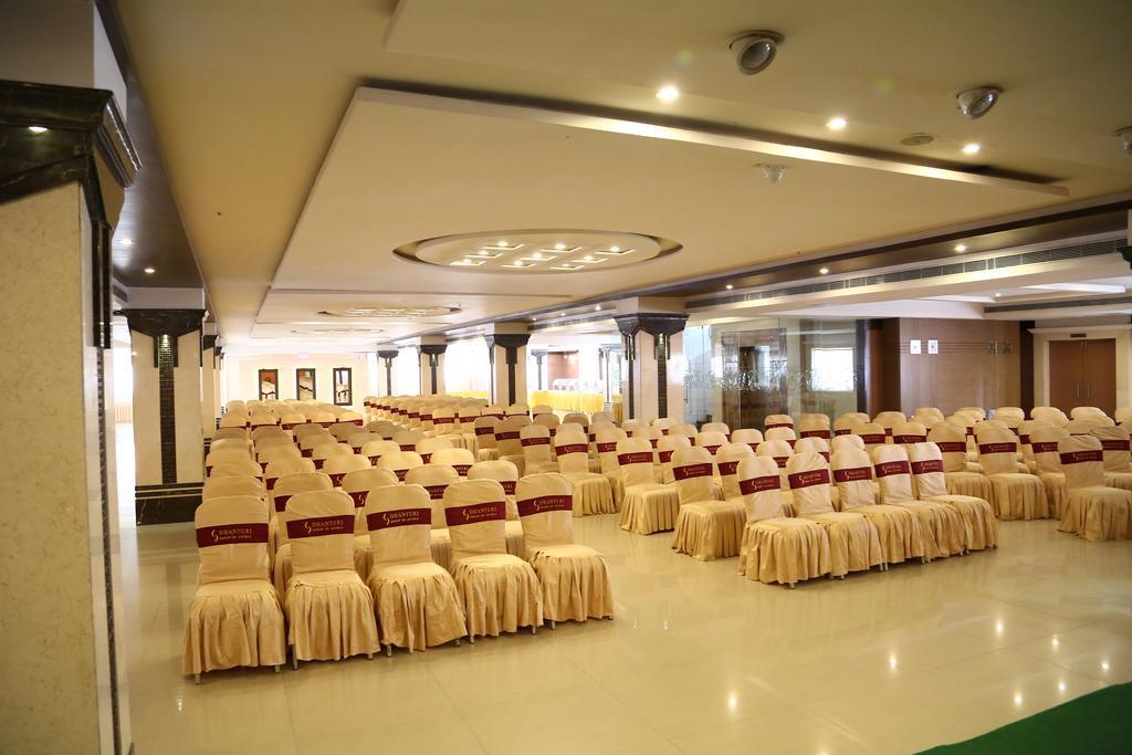 Hotel Swagath Grand Nagole Haiderabad Buitenkant foto