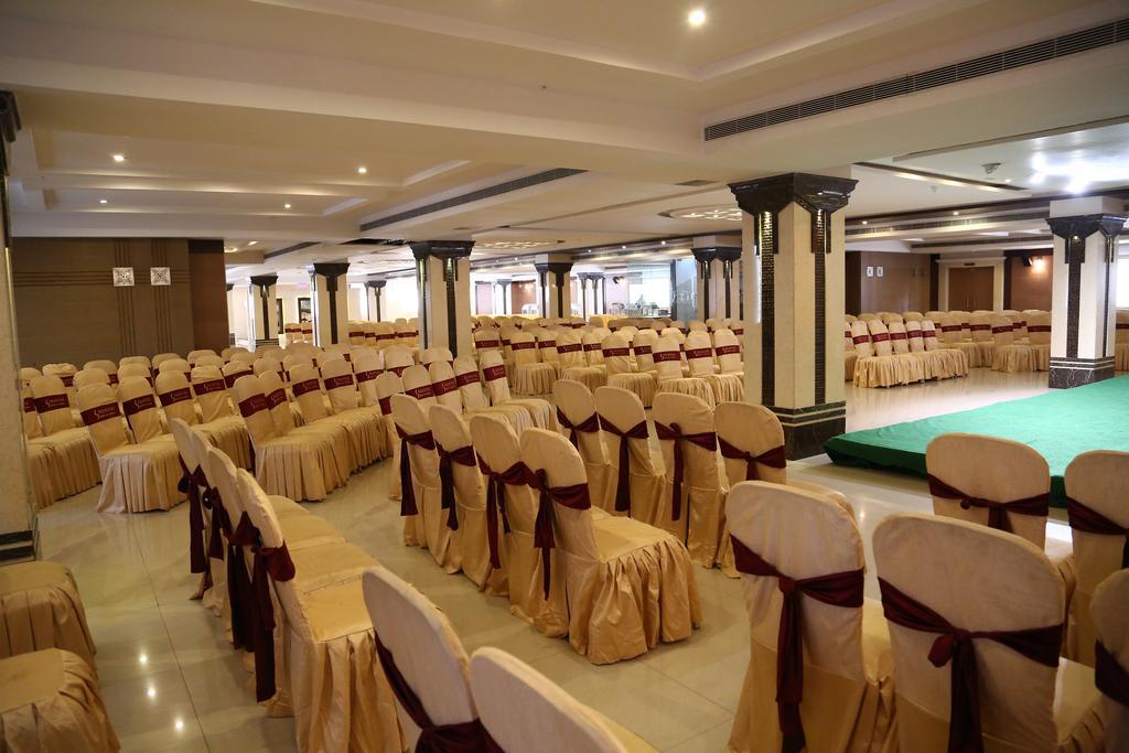 Hotel Swagath Grand Nagole Haiderabad Buitenkant foto