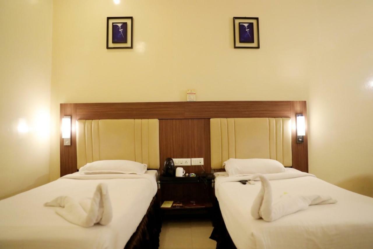 Hotel Swagath Grand Nagole Haiderabad Buitenkant foto